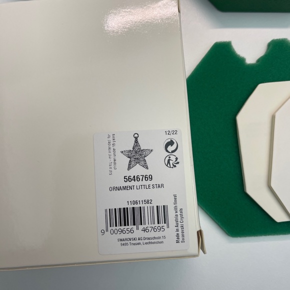 NEW in box Swarovski Little Star Christmas ORNAMENT 5646769 Clear Genuine - Picture 2 of 8